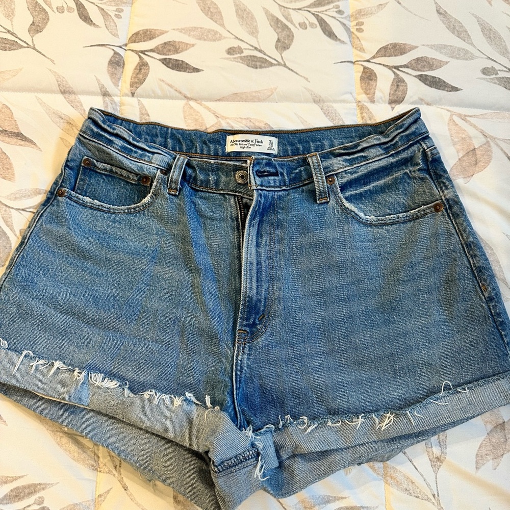 Abercrombie & Fitch Women's Blue Denim Shorts
